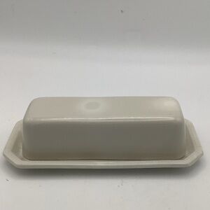 Johnson Brothers England Heritage White  Ironstone Covered Butter Dish